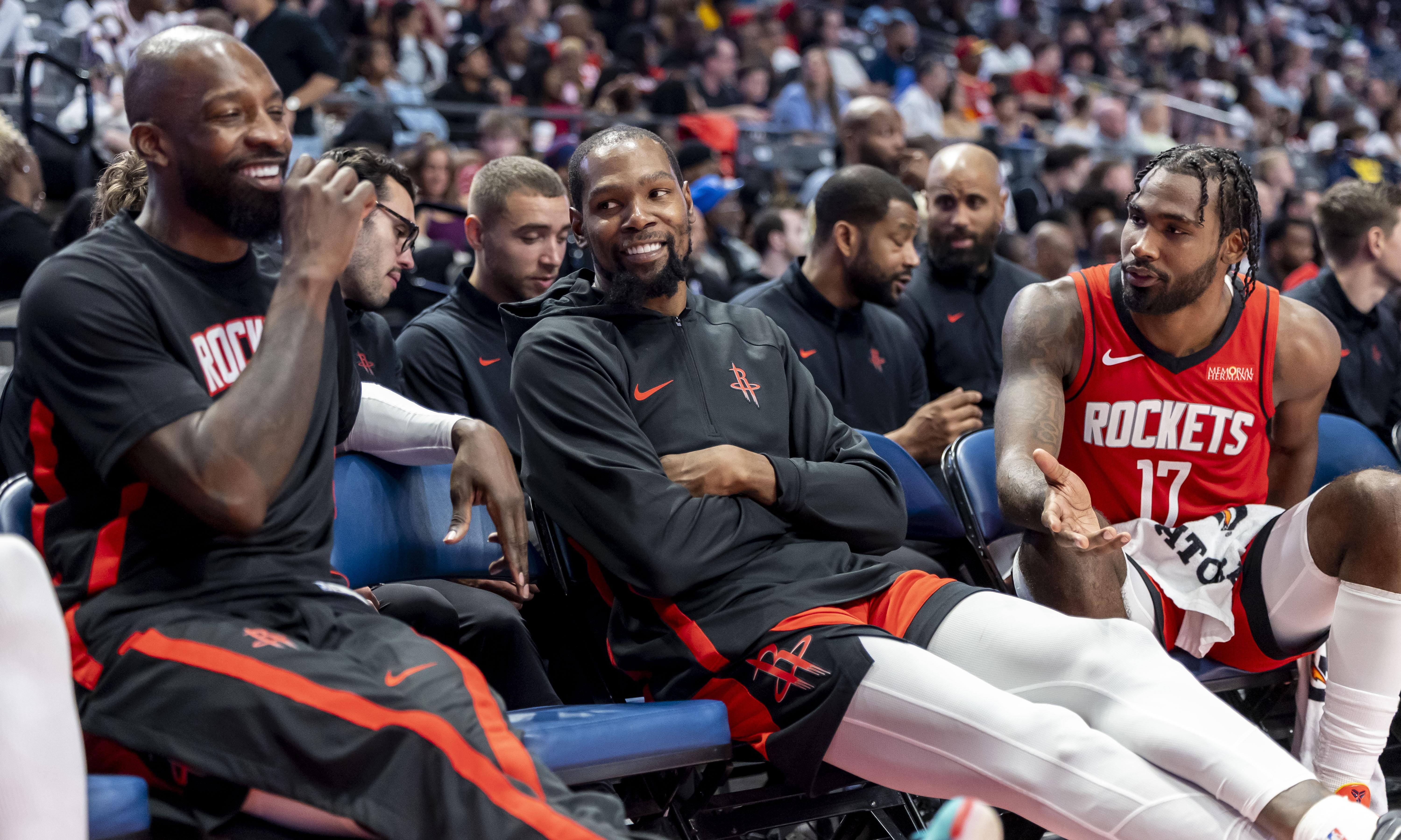 杜兰特连续十场比赛得分超过险胜洛杉矶湖人内部沟通备战足总杯，网友：西汉姆围绕西甲迎来里程碑的简单介绍