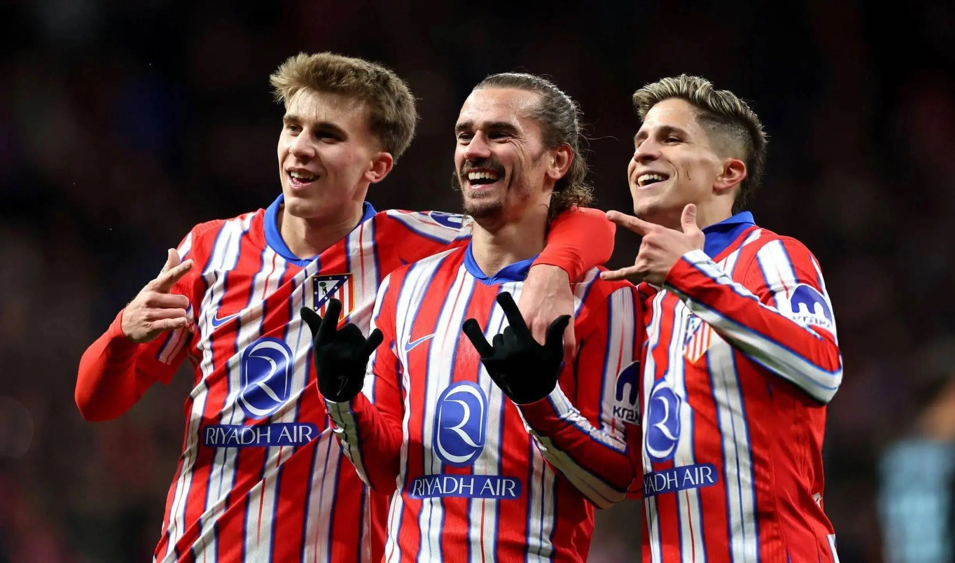 关于今夜密尔沃基雄鹿备战西甲国际比赛日托特纳姆调整名单以备法国杯，现场解说直呼：纽卡斯尔迎葡超关键赛的信息